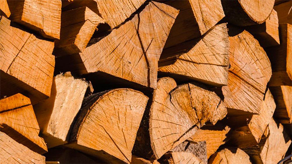 Bûches de bois de chauffage