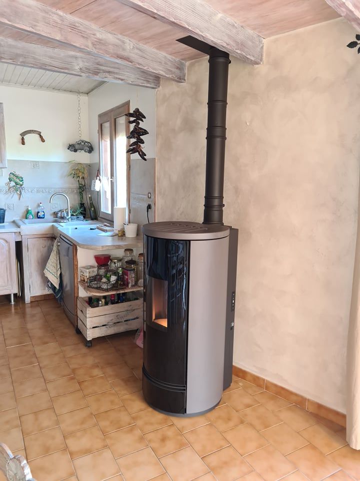 Piazzetta — P220T terra cotta