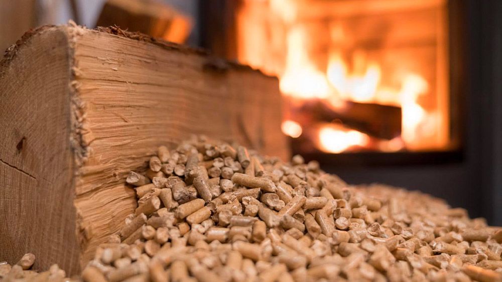 Granulés de bois et bûches